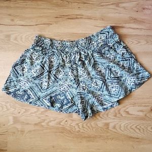 Mossimo Casual Comfy Shorts Size M